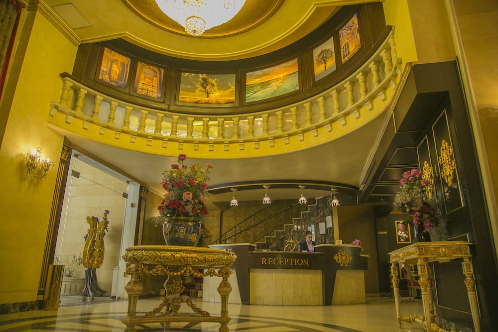 QUEENS SUITE HOTEL in BEIRUT