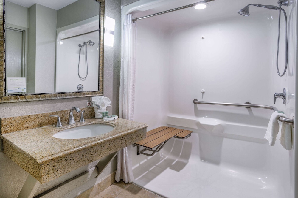 Baymont by Wyndham La Vergne 34/41