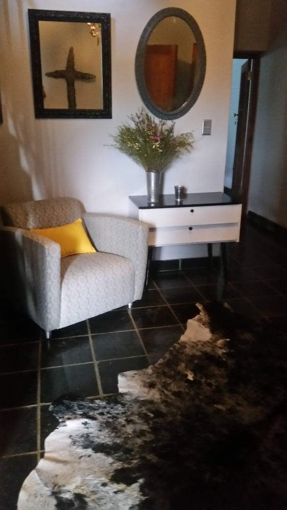 Port Del Mar Luxury Guesthouse 22/50
