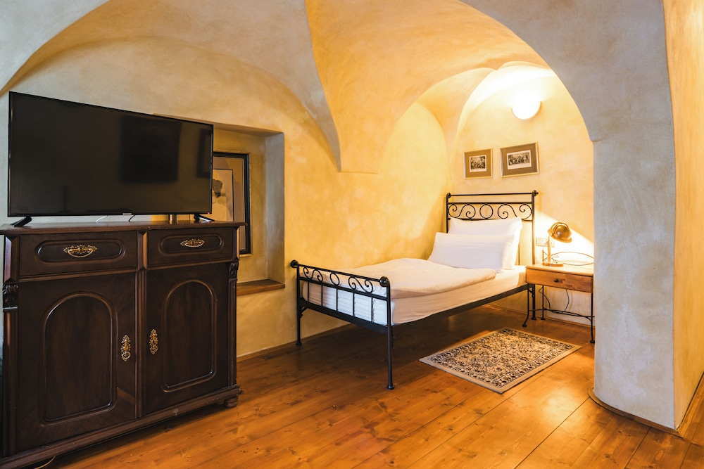 Hotel Leonardo 7/50