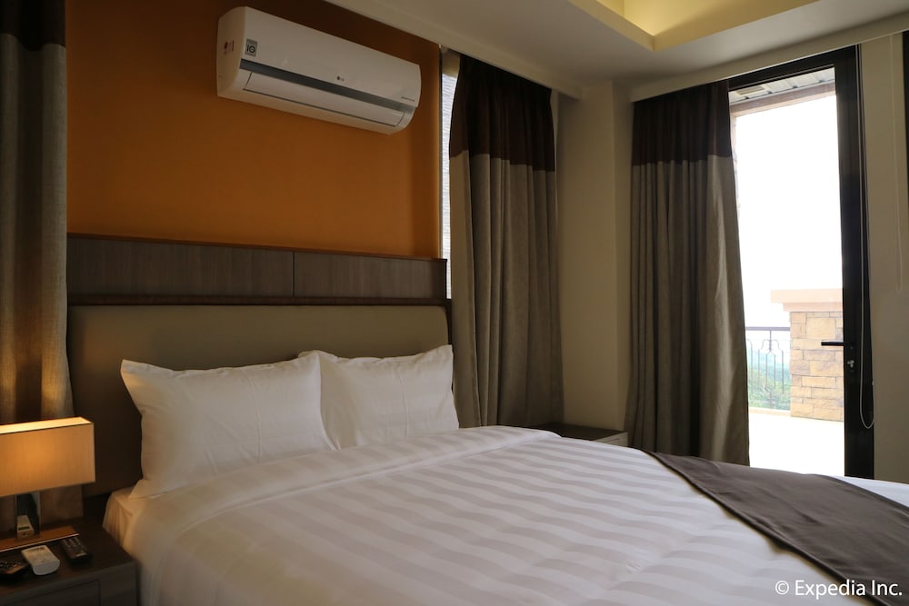 Splendido Tagaytay Hotel and Country Club 26/60