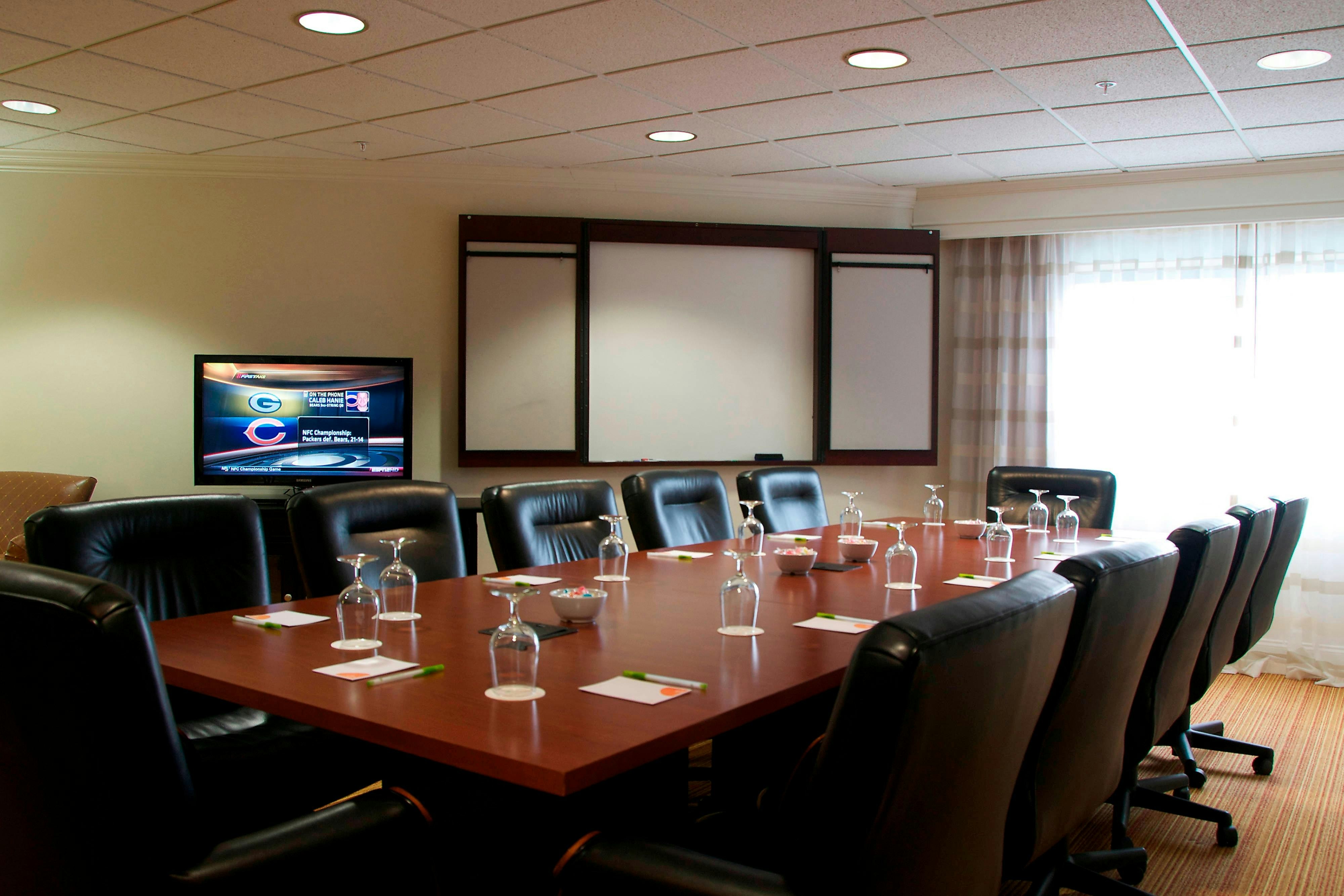 Courtyard by Marriott Hickory 30/33