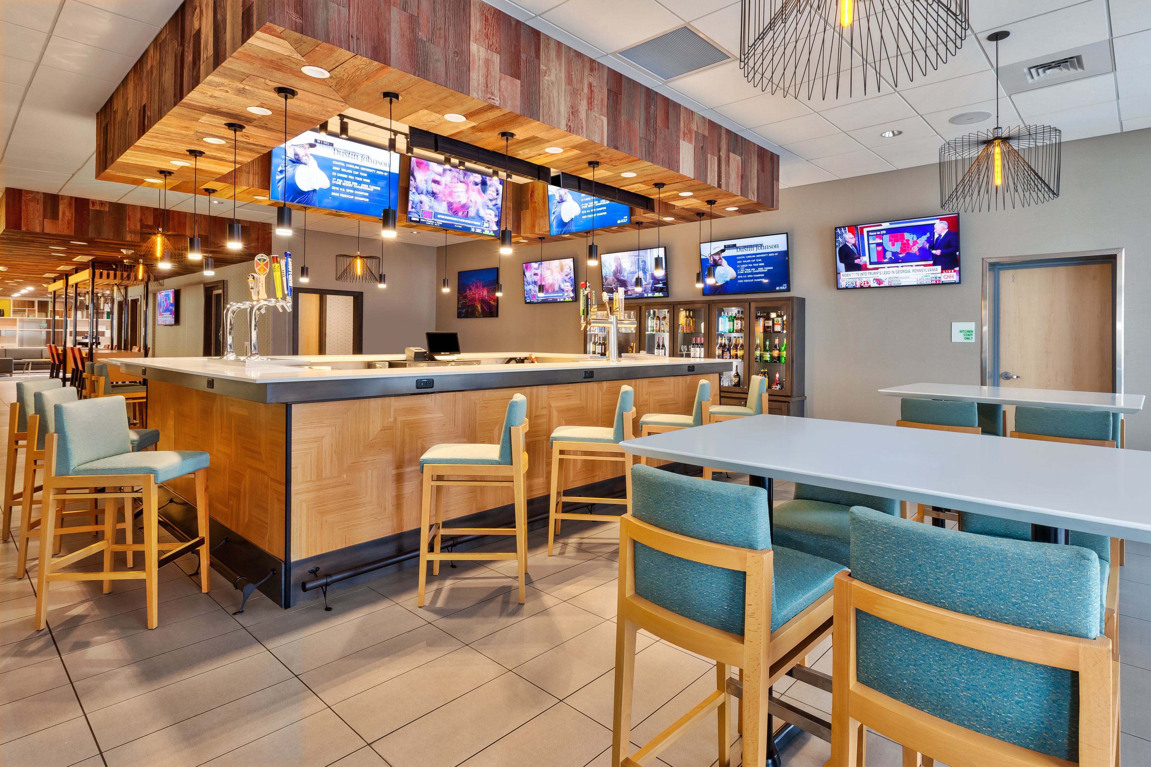 Holiday Inn & Suites Toledo Southwest - Perrysburg 47/59