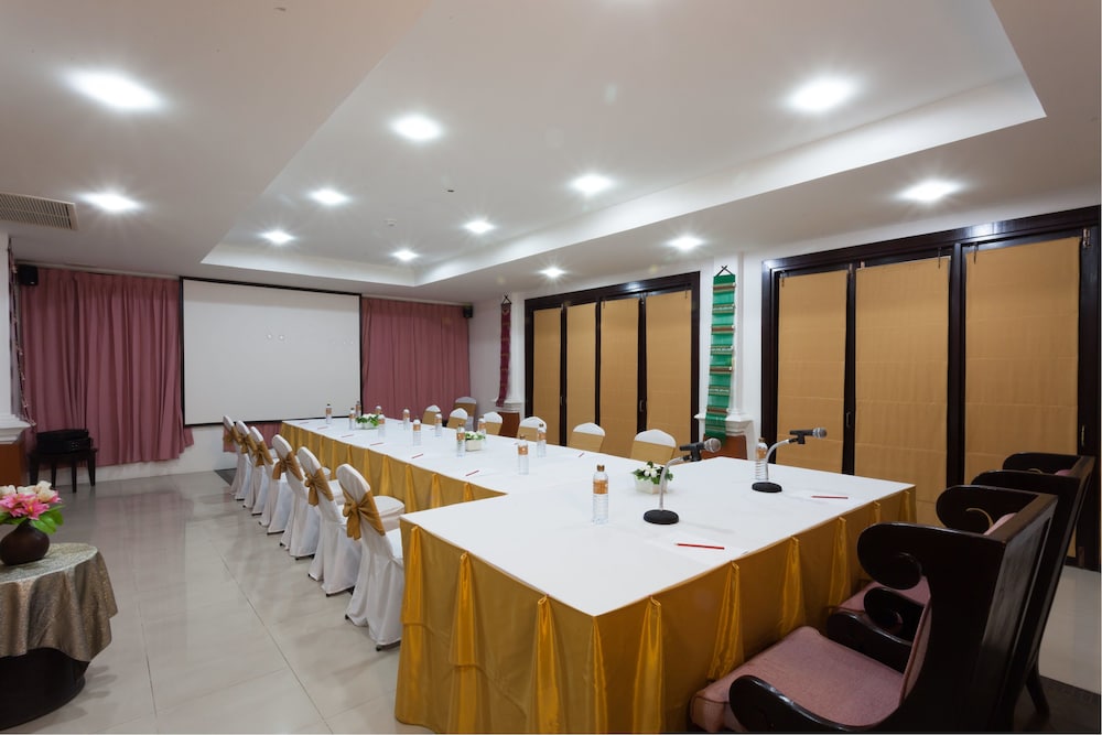 Briza Beach Resort 64/73