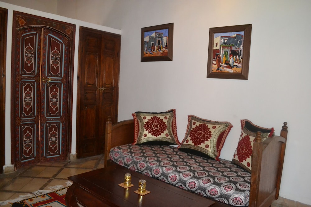 Riad Bayti 38/56