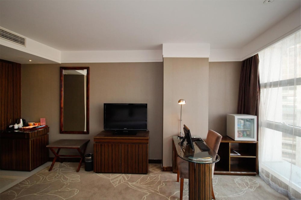 Greentree Eastern Huainan Guangchang Road Hotel 34/39