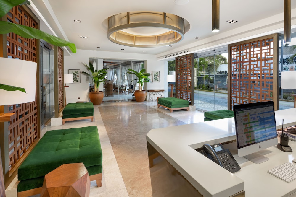 Antera Hotel and Residences 10/66
