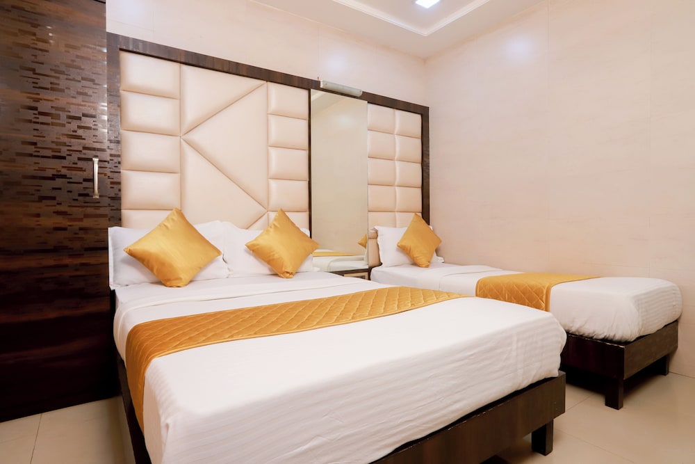 Hotel Karishma 14/26