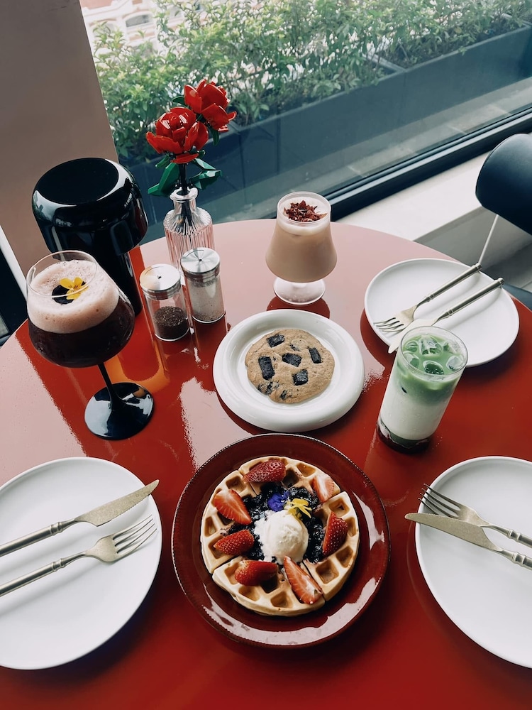 THIEN THAI HOTEL 34/49