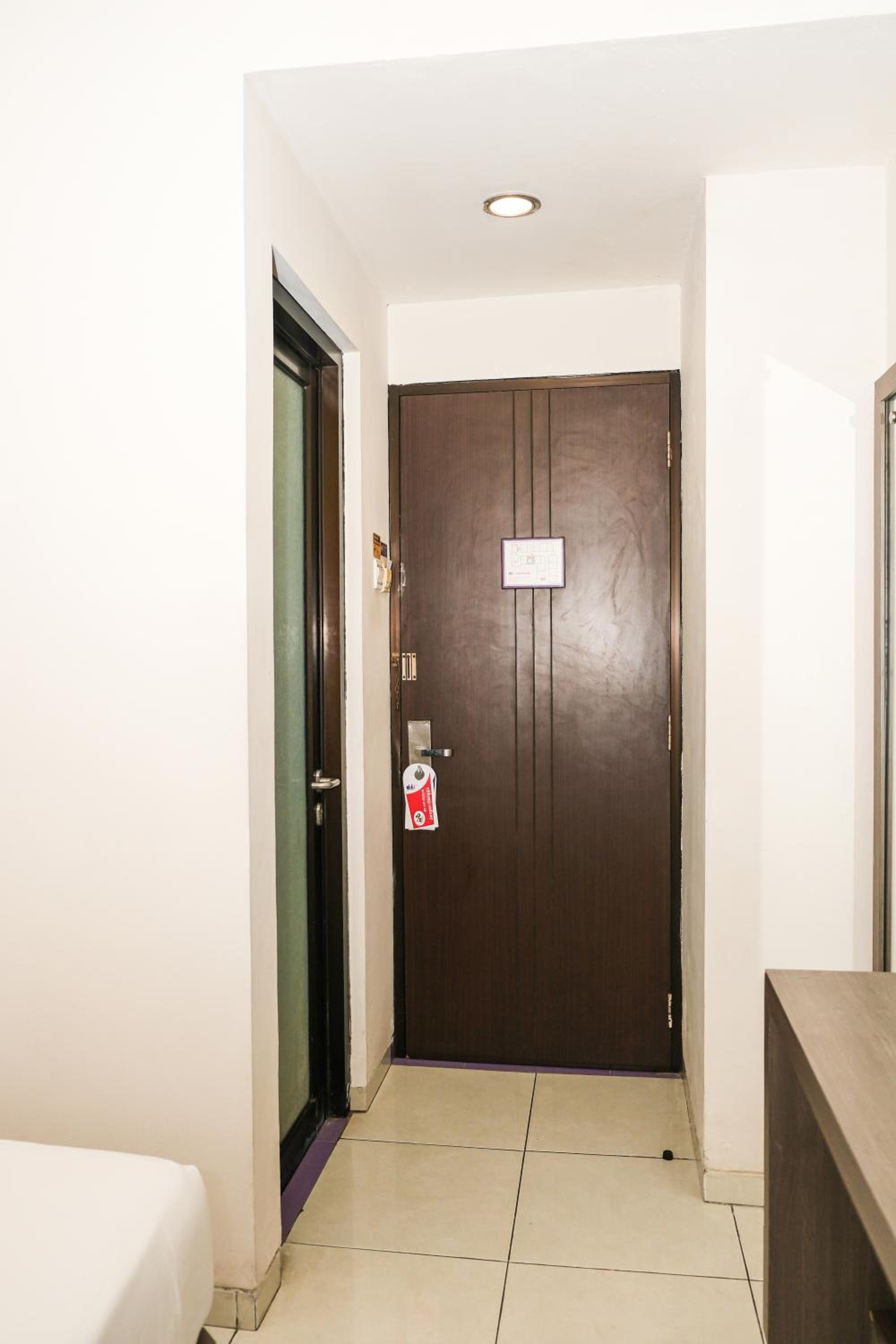 Hotel Dalu Semarang 6/50
