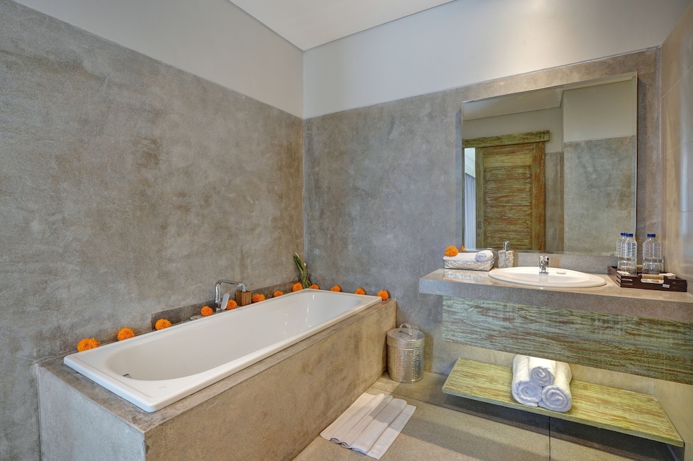 La Numa Villas Canggu 48/50