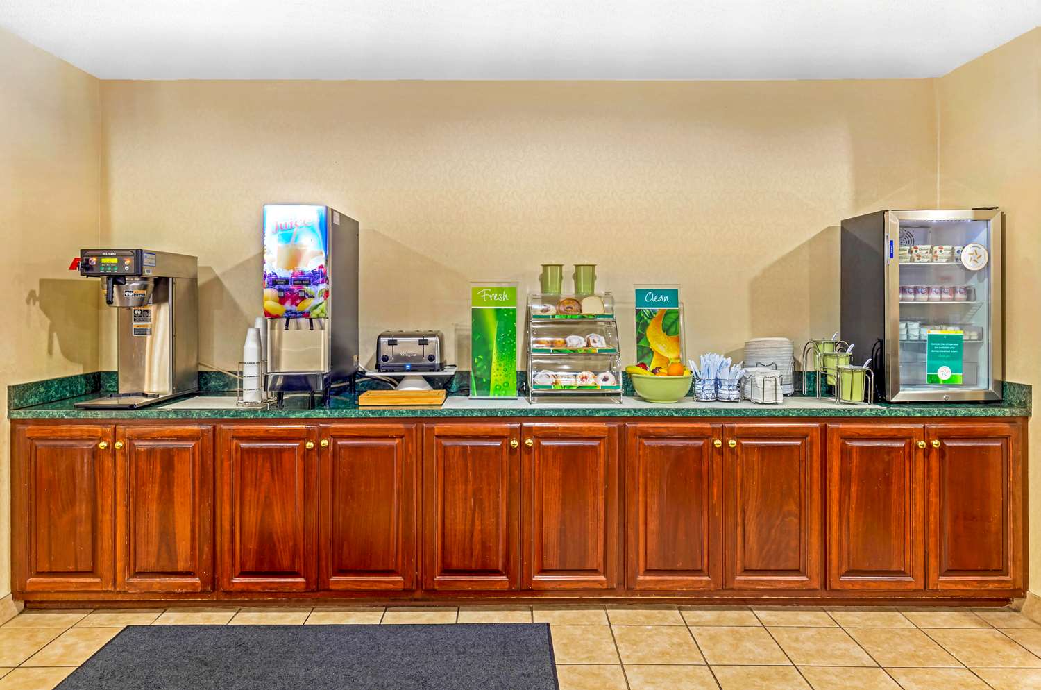 Quality Inn High Point - Archdale 13/19