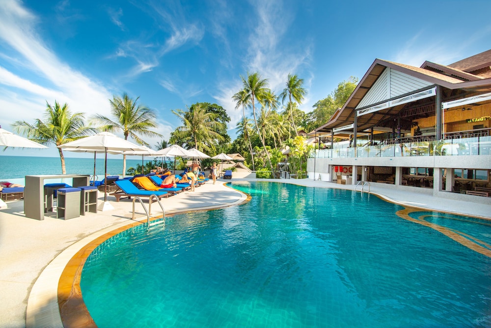 Coral Cliff Beach Resort 53/70