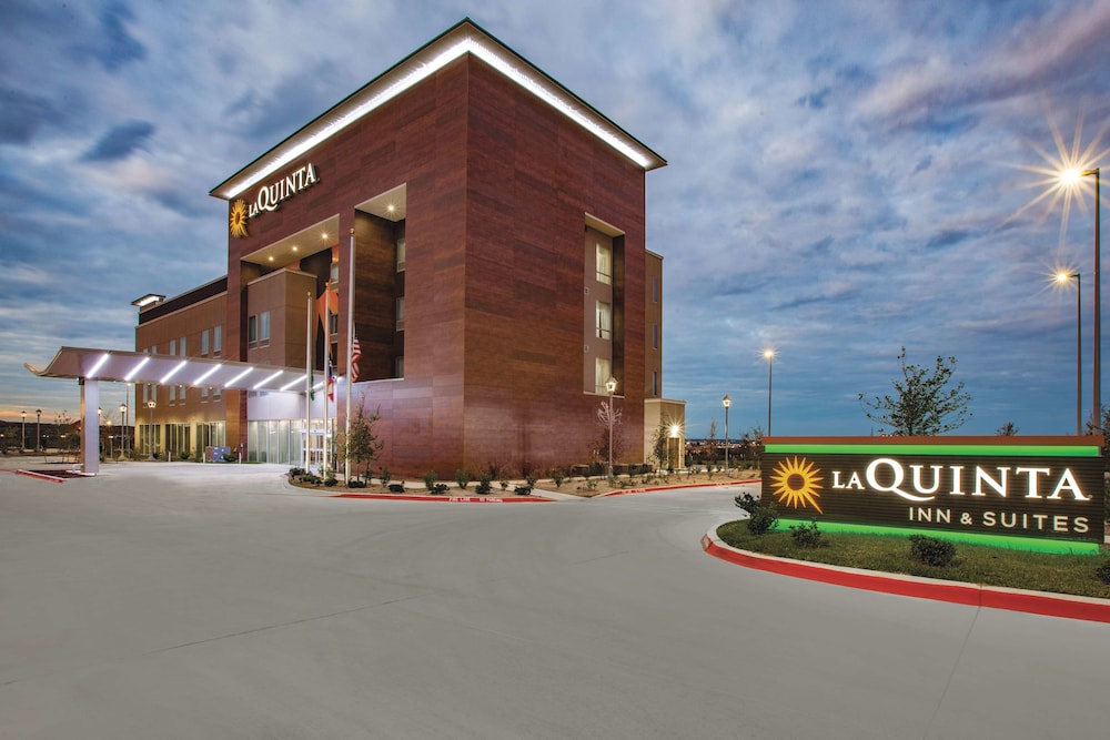 La Quinta Inn & Suites By Wyndham San Marcos Outlet Mall 3/31