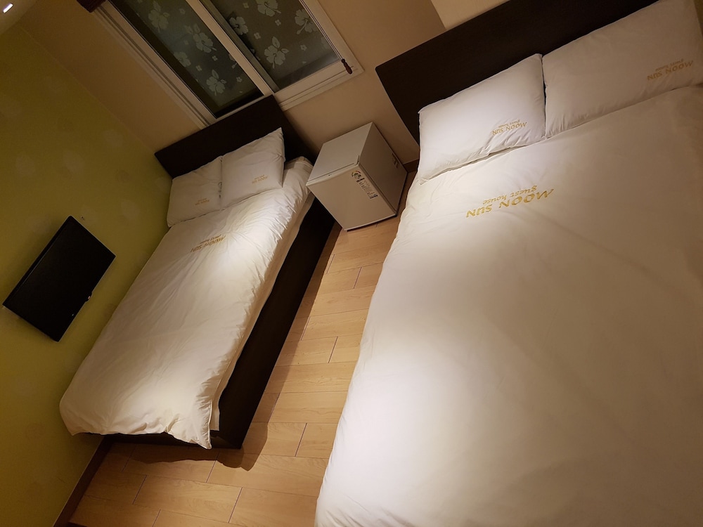 Moon Sun Guesthouse 22/25