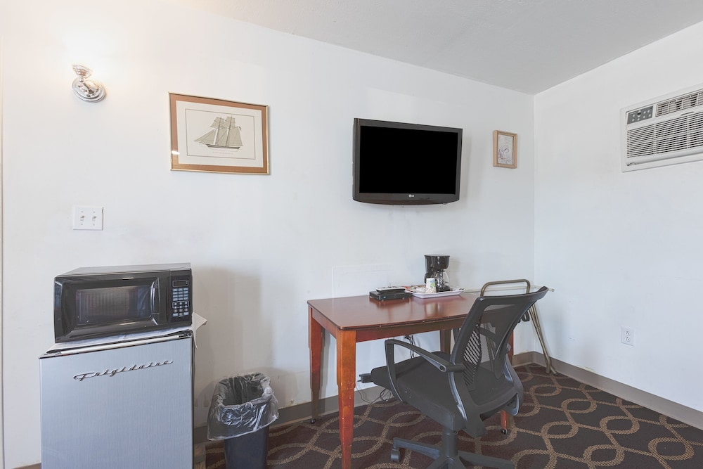 Sonrise Inn Lincoln Hwy By OYO 45/57