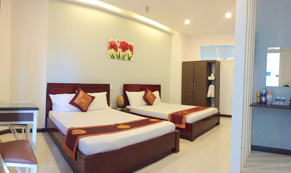 QUAN QUAN HOTEL 15/43