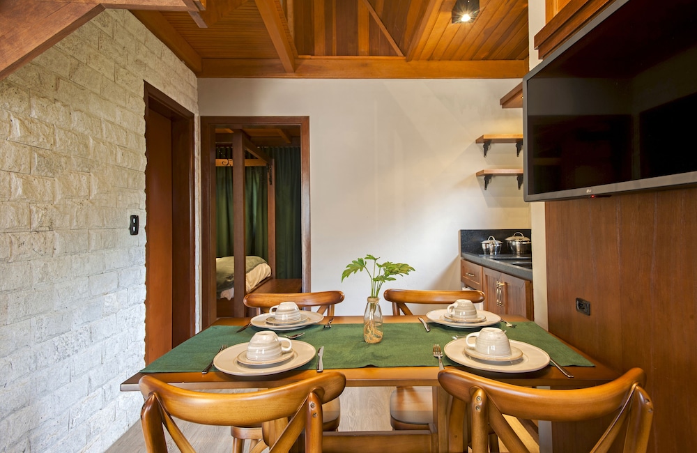 Hotel Fioreze Chale 40/60