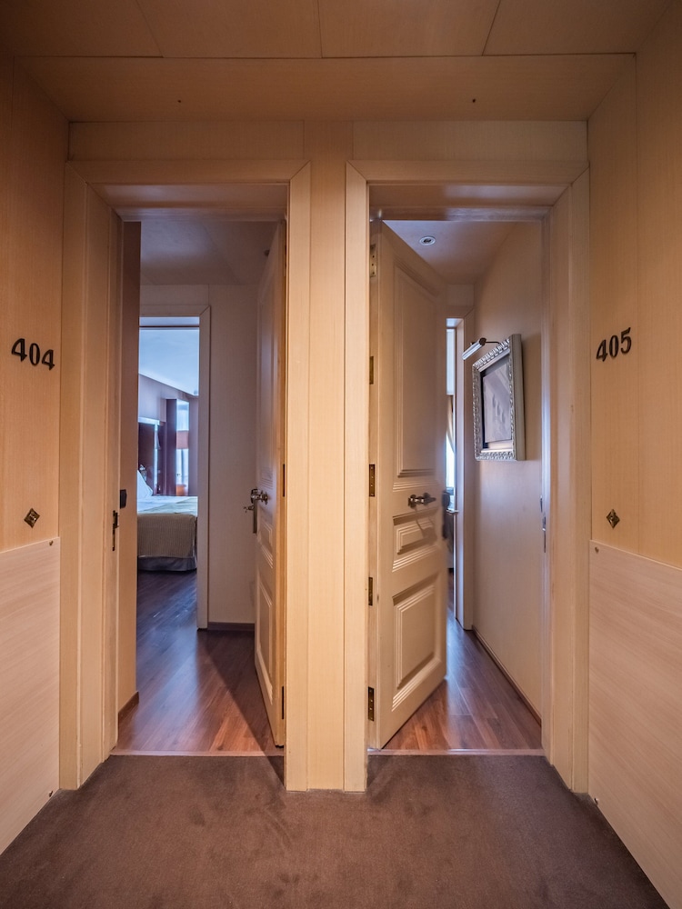 Casa Fuster 34/76