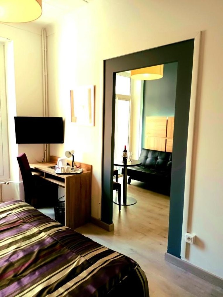Hotel Jeanne D'arc 4/50