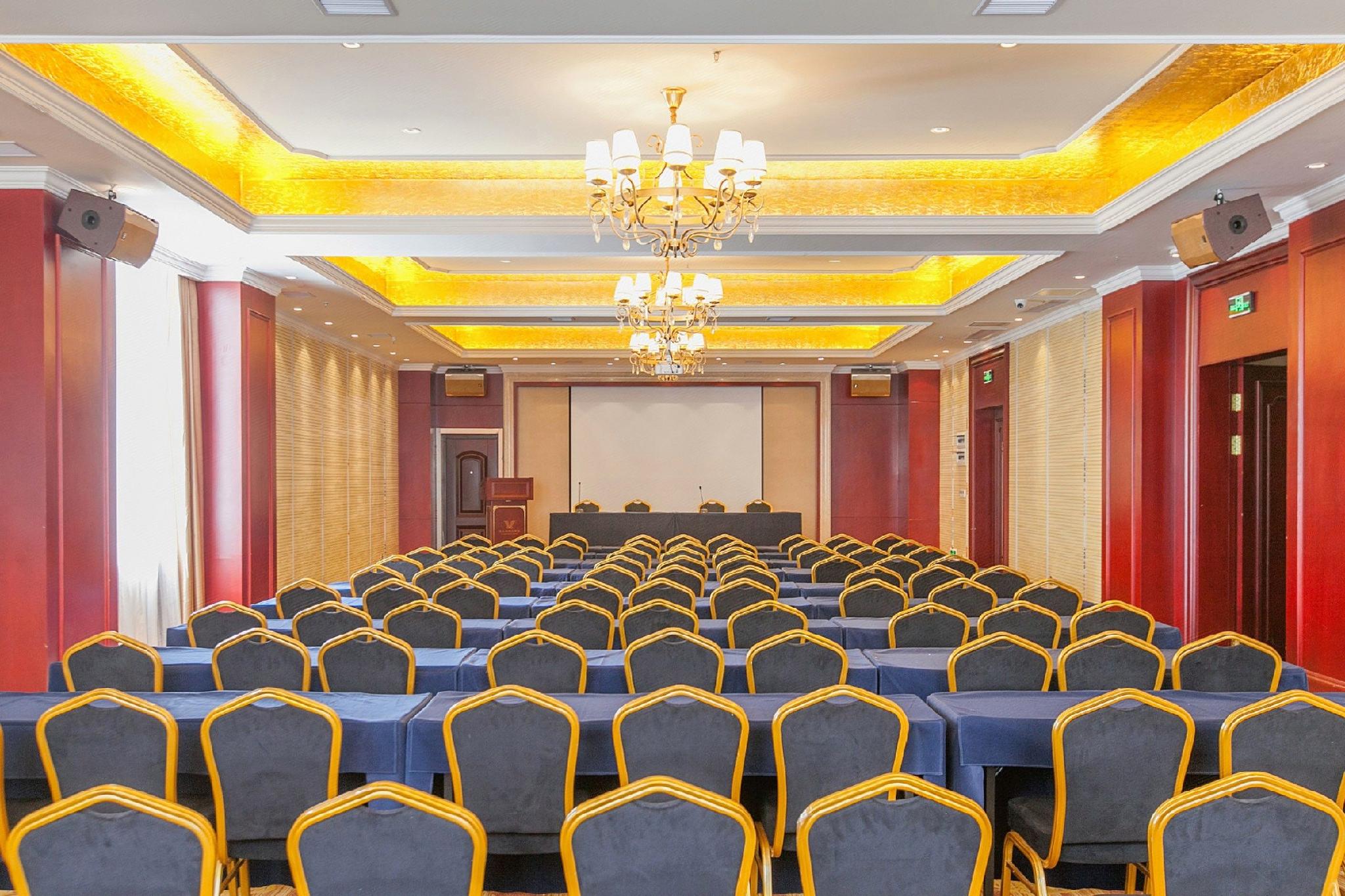 Vienna International Hotel Luotianxian 45/49