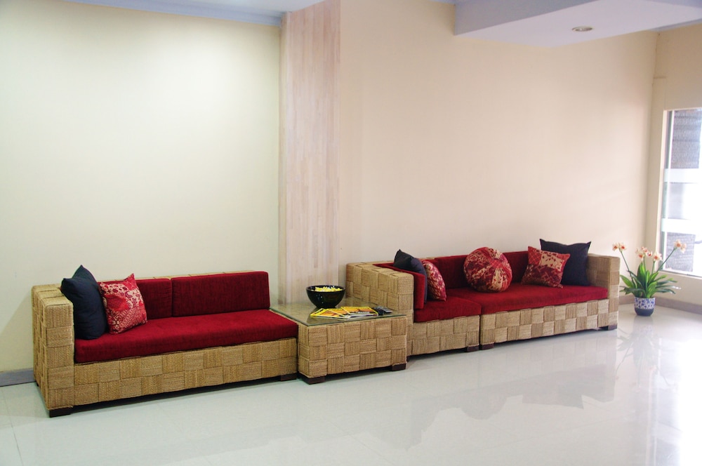 Puri Saron Denpasar酒店(Puri Saron Denpasar) 图片2