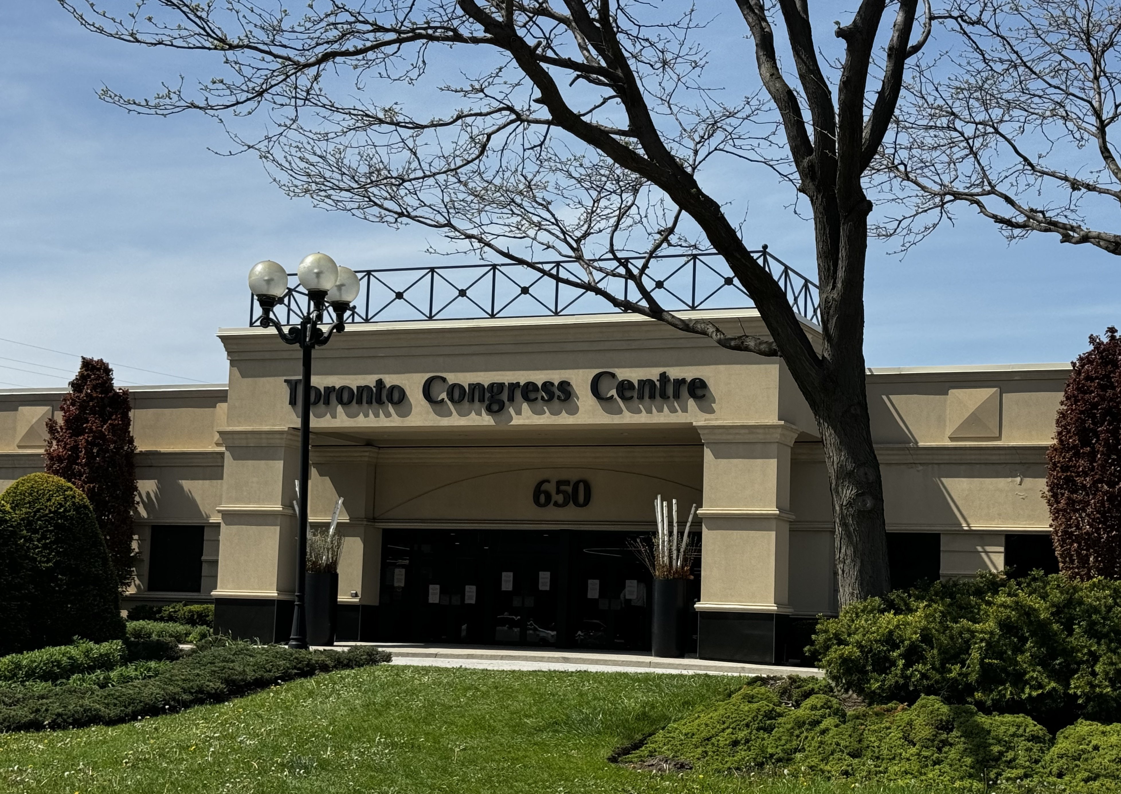 Holiday Inn Toronto Airport East 61/61