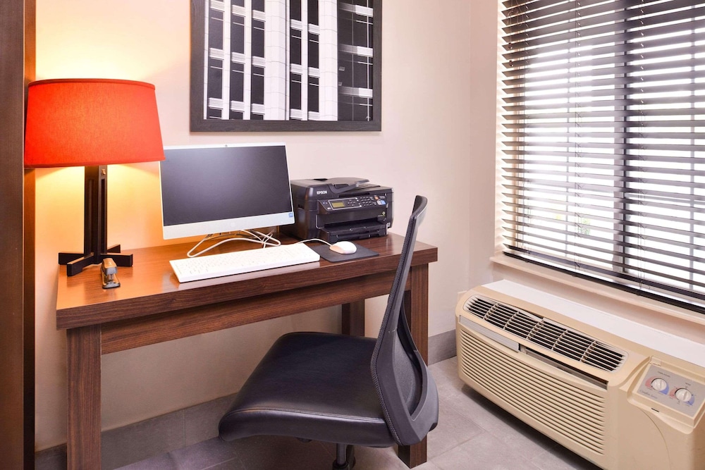 Country Inn Suites By Radisson Omaha Airport Ia 35/38