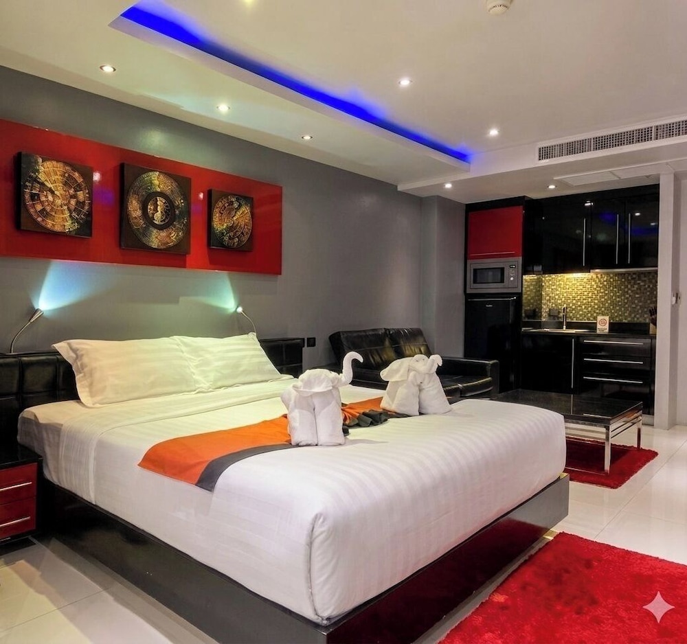 Absolute Bangla Suites 17/50