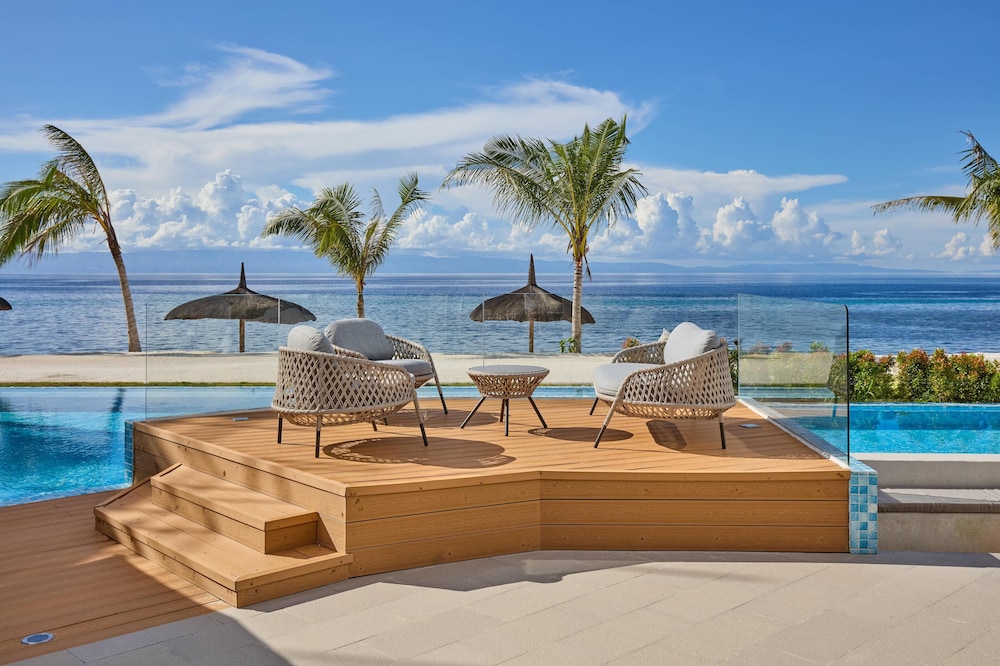 Lime Resort Bohol, a member of Radisson Individuals Premier 31/60