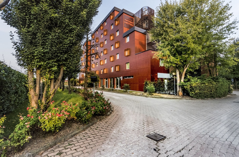 hotel