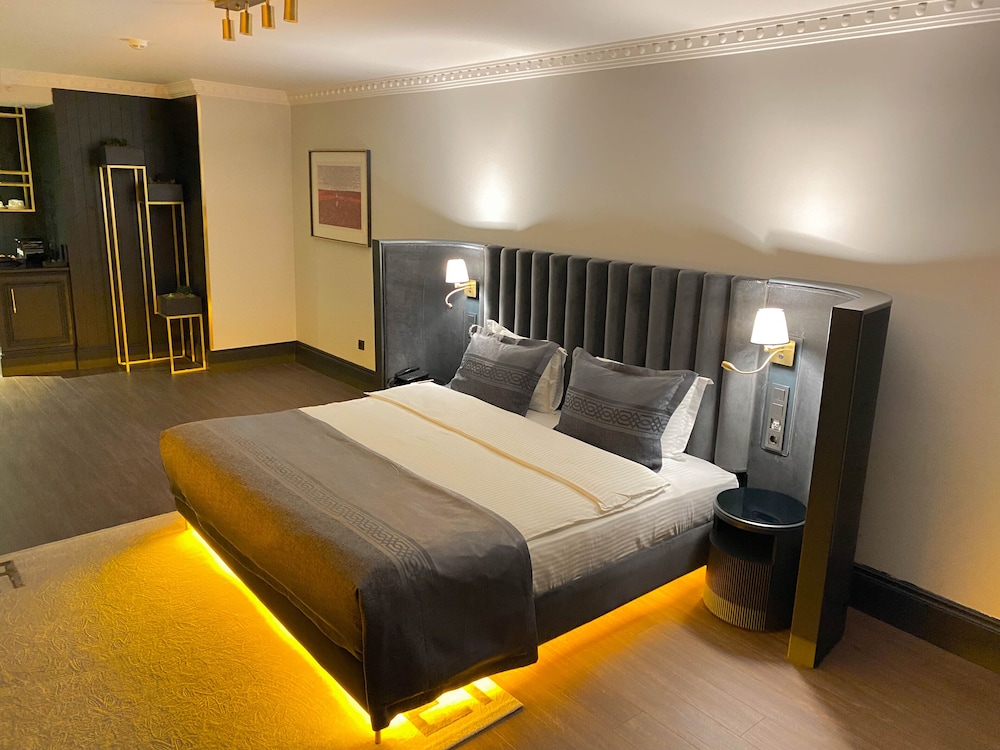 Deluxe, King Bed, Bosphorus View