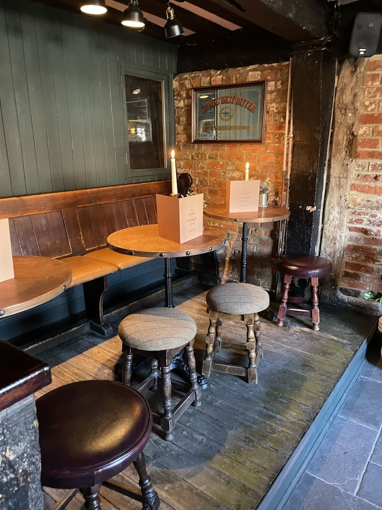 The Plume of Feathers - Inn 24/33