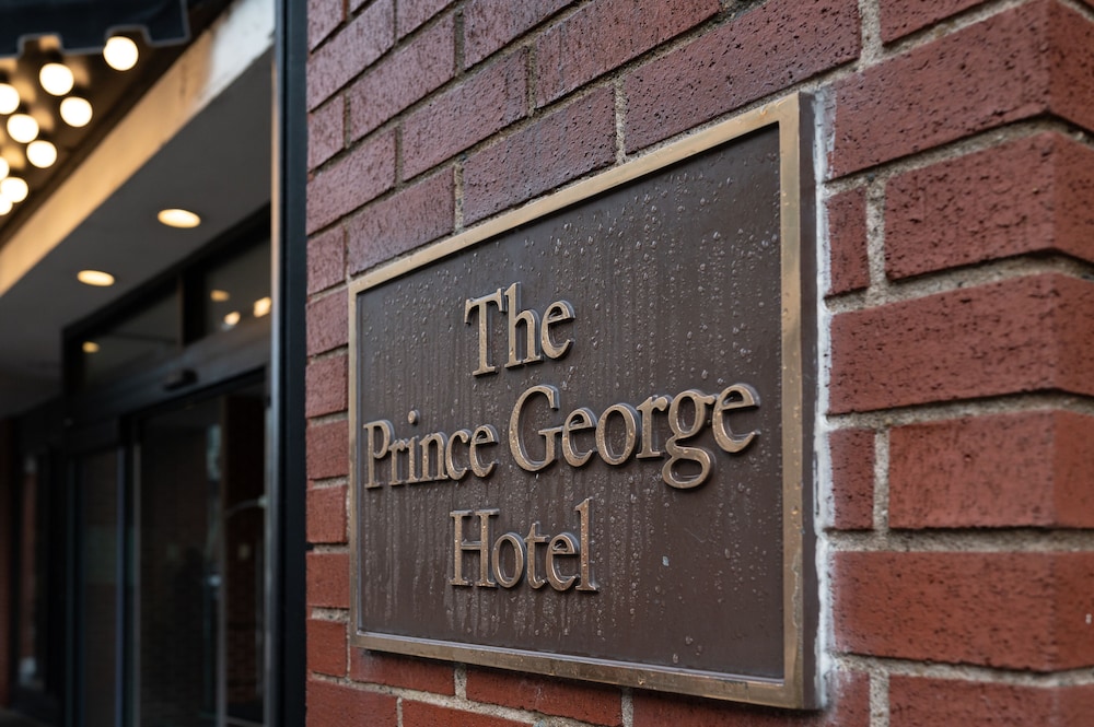 Prince George Hotel 19/51
