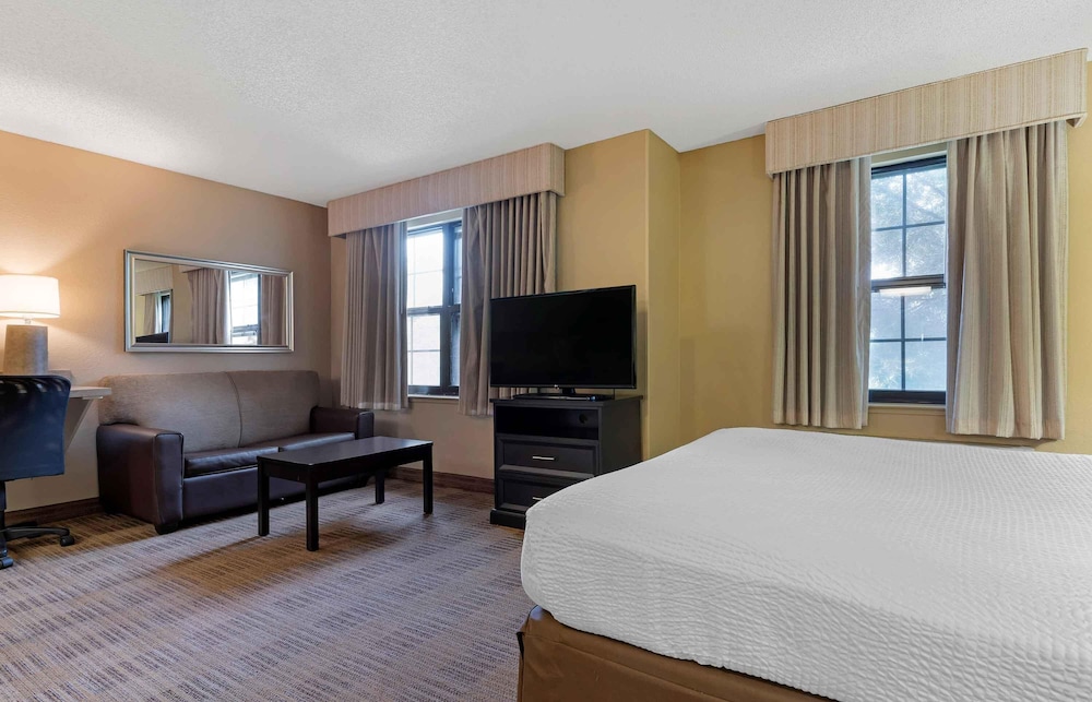Extended Stay America Oakland - Alameda Airport 15/48