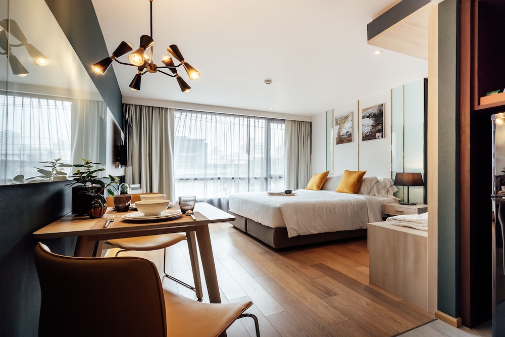 Montana Hotel and Residence 16/46