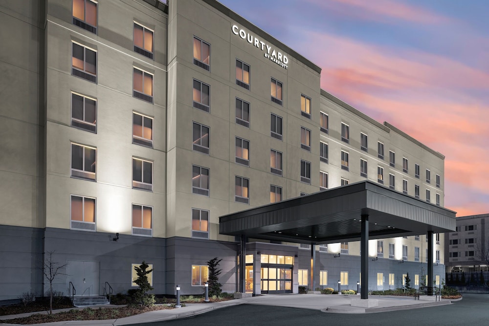 Courtyard by Marriott Seattle SeaTac Airport 43/49