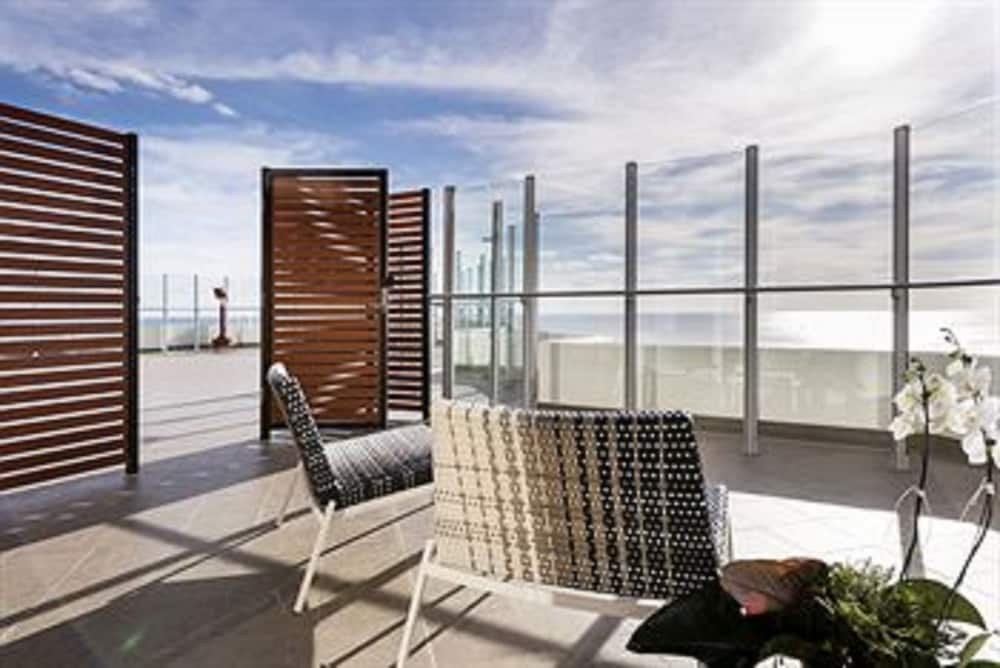 RENDEZVOUS HOTEL PERTH SCARBOROUGH in PERTH