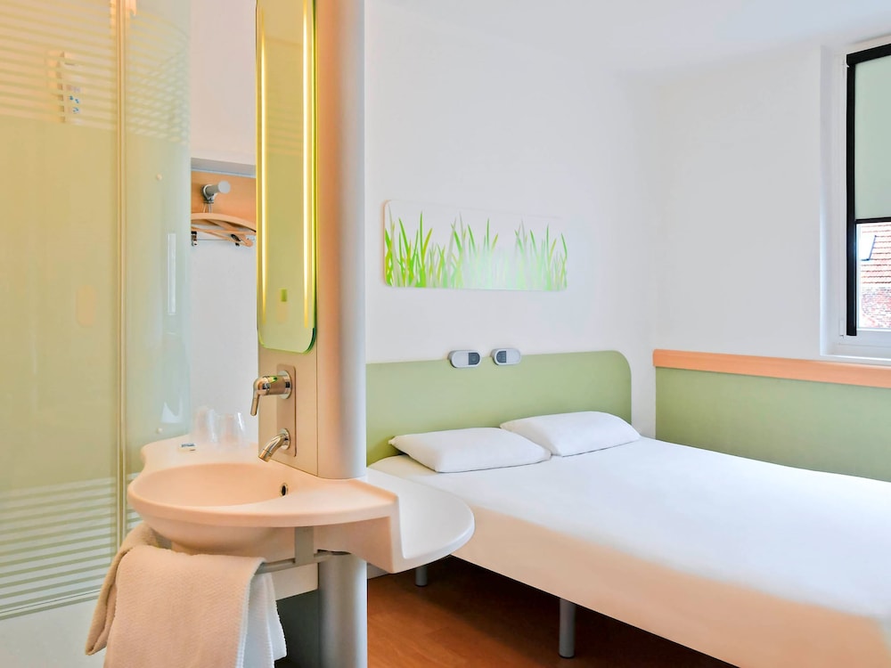 Ibis Budget Grenoble Sud Seyssins 34/60