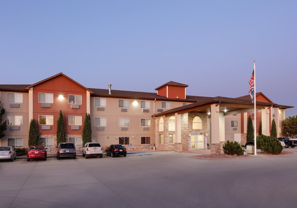 Holiday Inn Express Hotel Suites Scottsbluff Gering 3/57