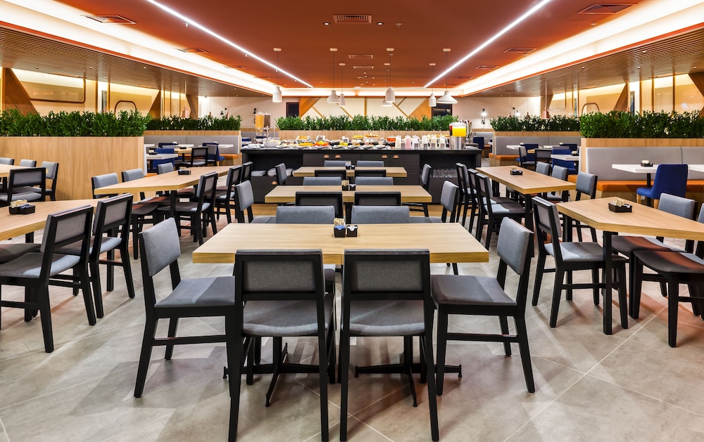Hampton by Hilton Guarulhos Airport 40/44