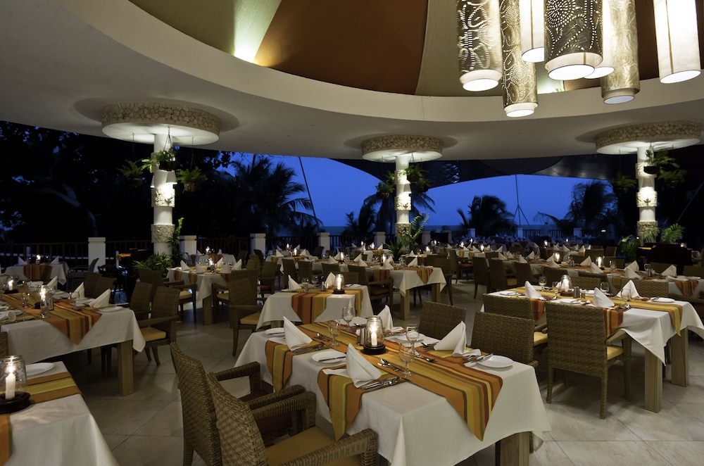 Leopard Beach Resort and Spa 48/66