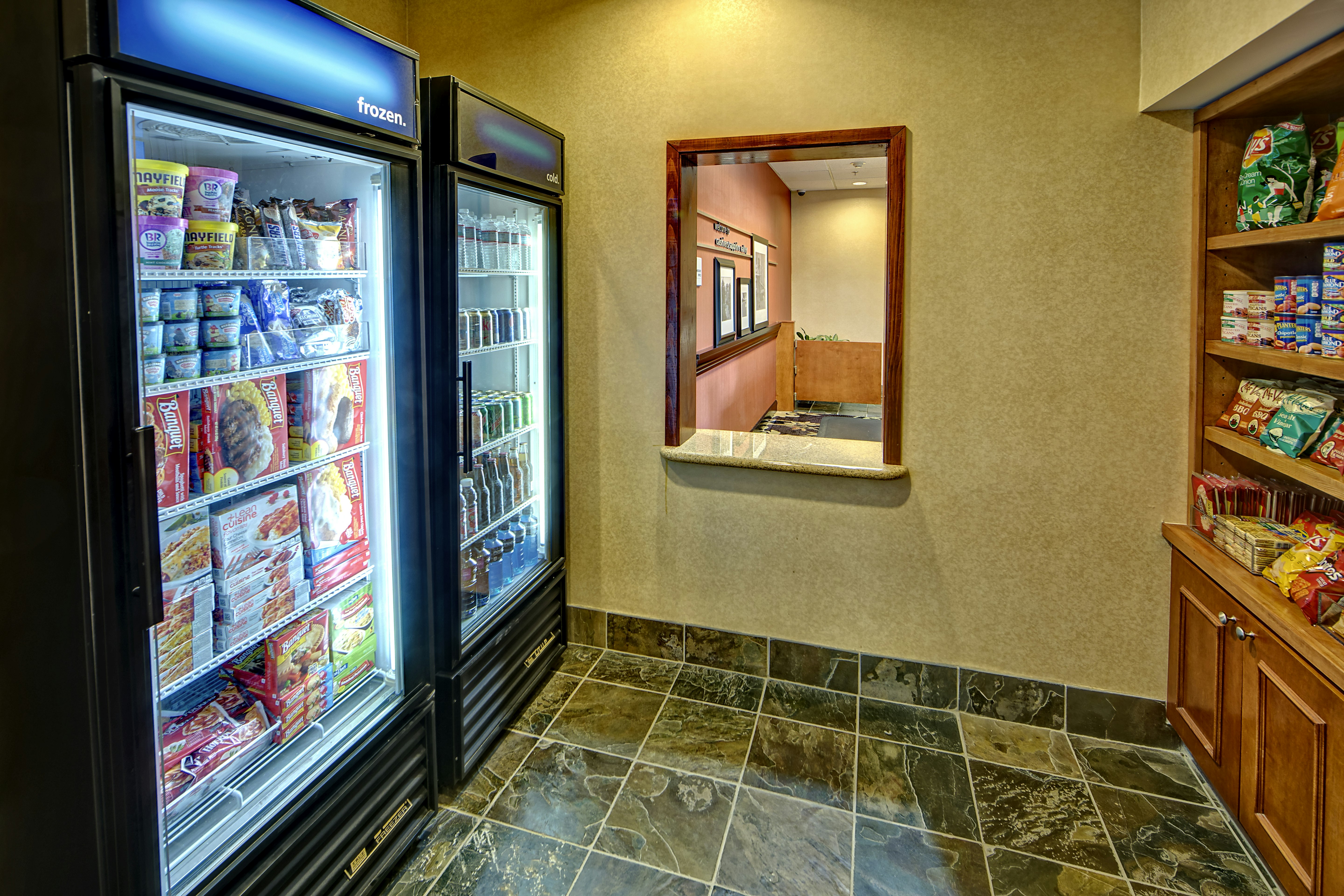 Hampton Inn Suites Cashiers Sapphire Valley 9/56