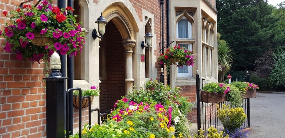Beech House Hotel 29/31