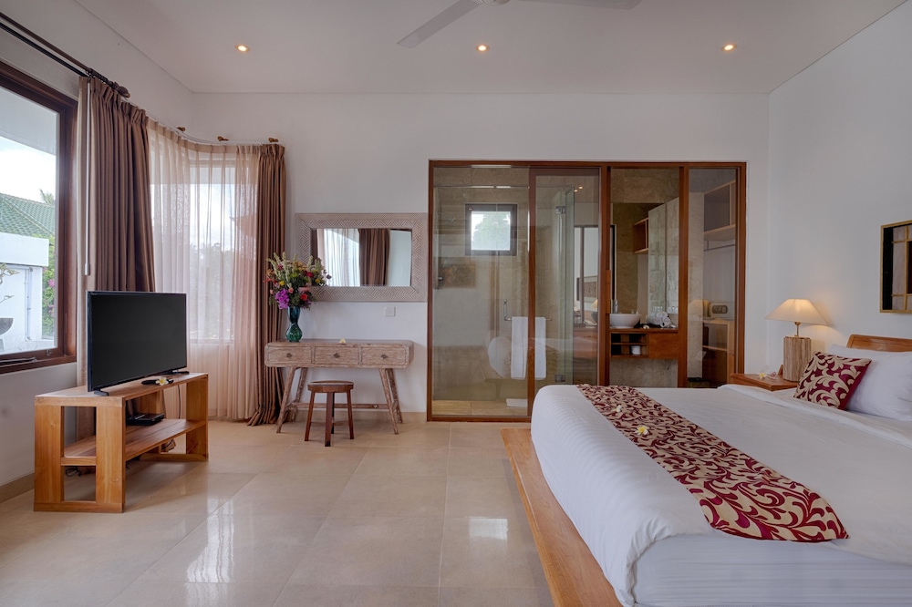 Kutus Kutus Keramas Villa 20/51