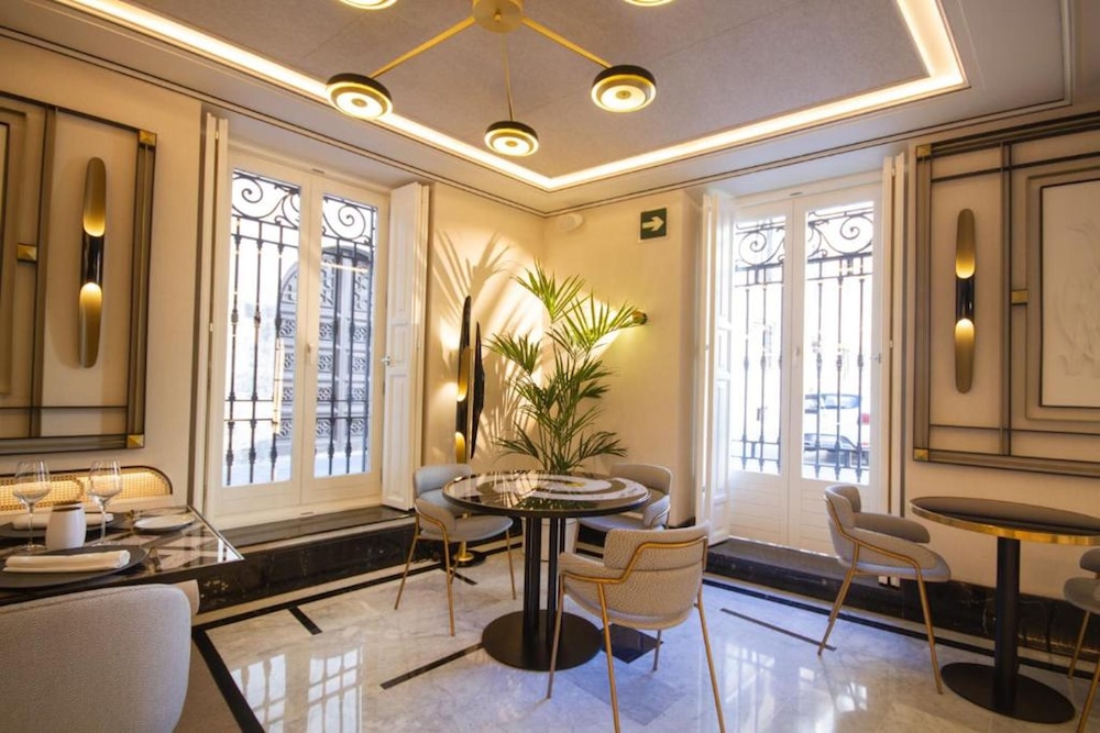 MYR Palacio Vallier 27/50