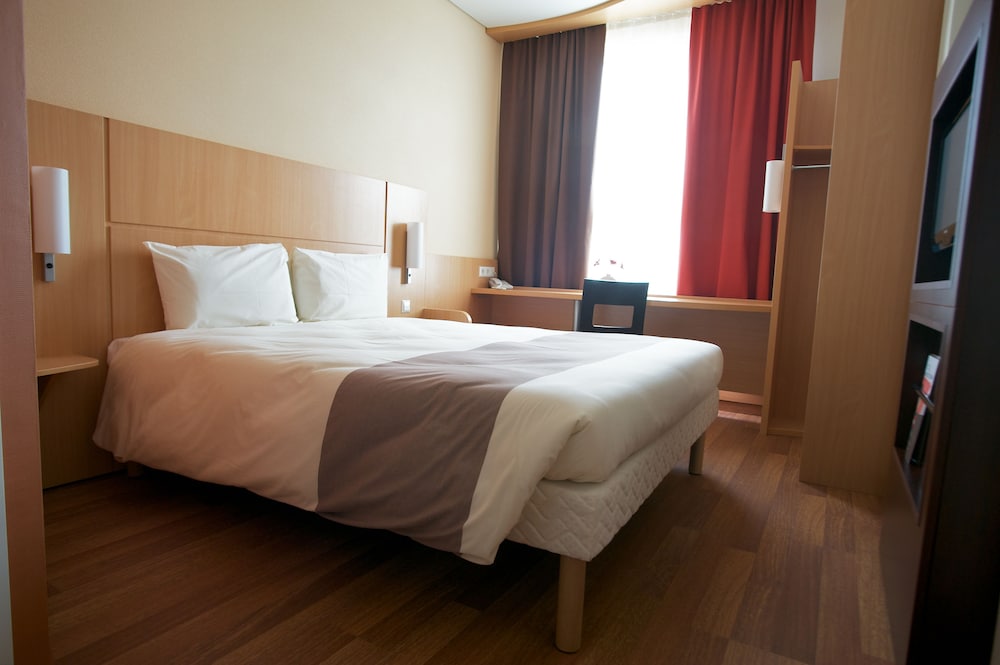 Ibis Kaunas Centre 23/76