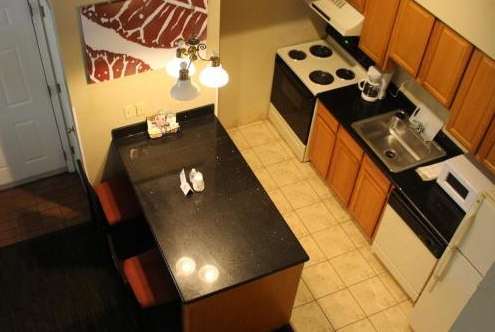 Hawthorn Suites By Wyndham Wichita East 4/35