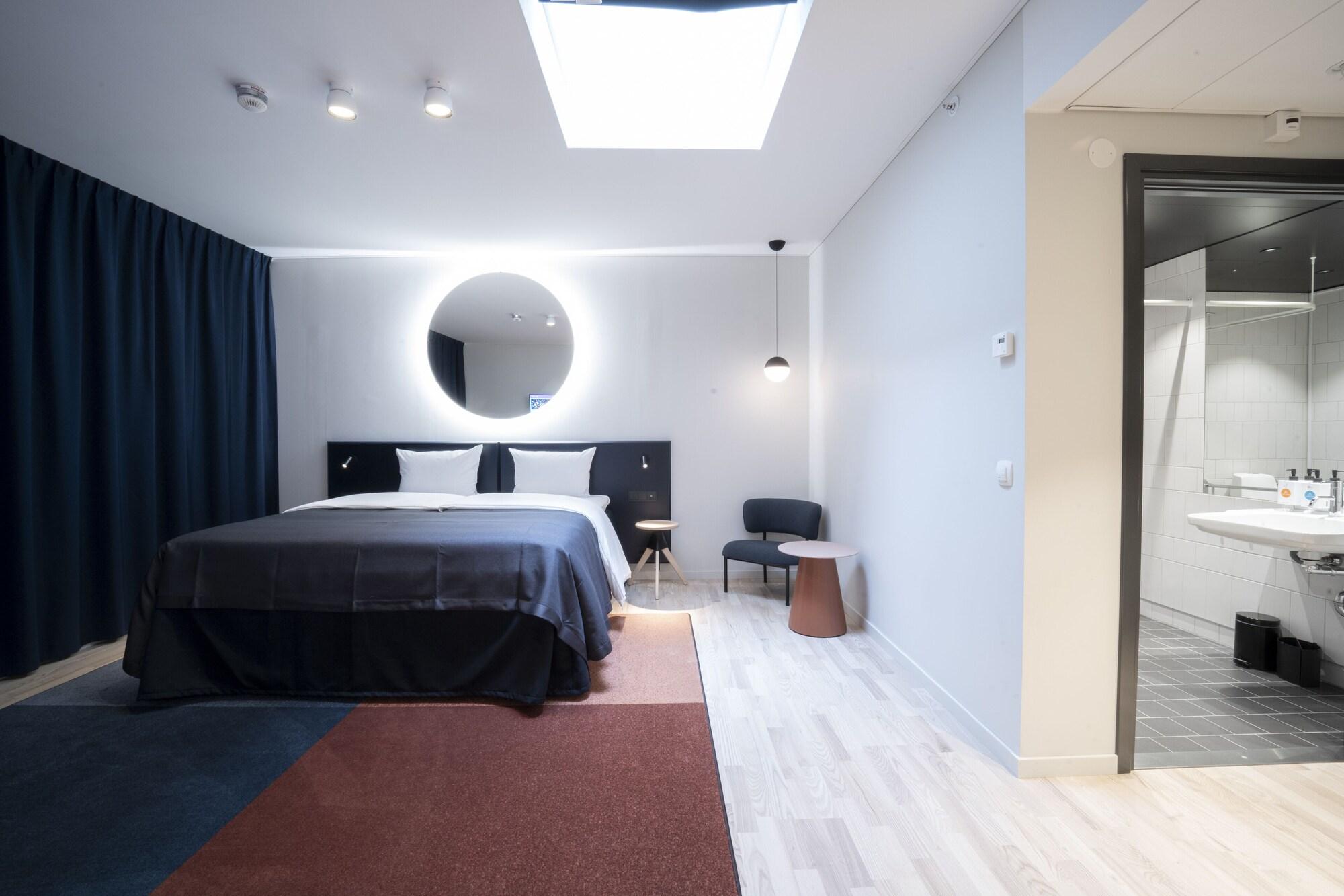 Compact, Double Bed