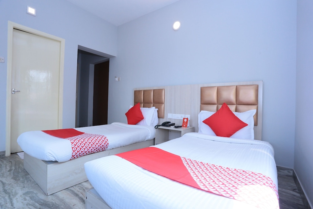 OYO 16910 Hotel Prince Palace 14/23